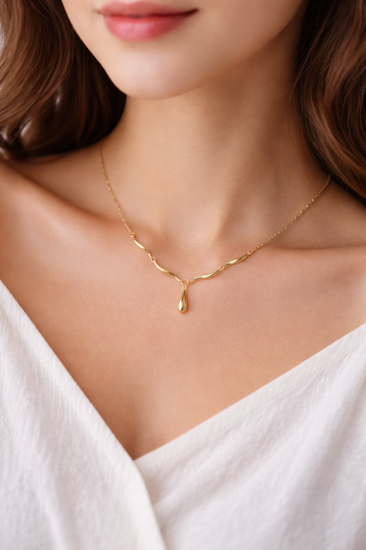 Gilded Waves Necklace