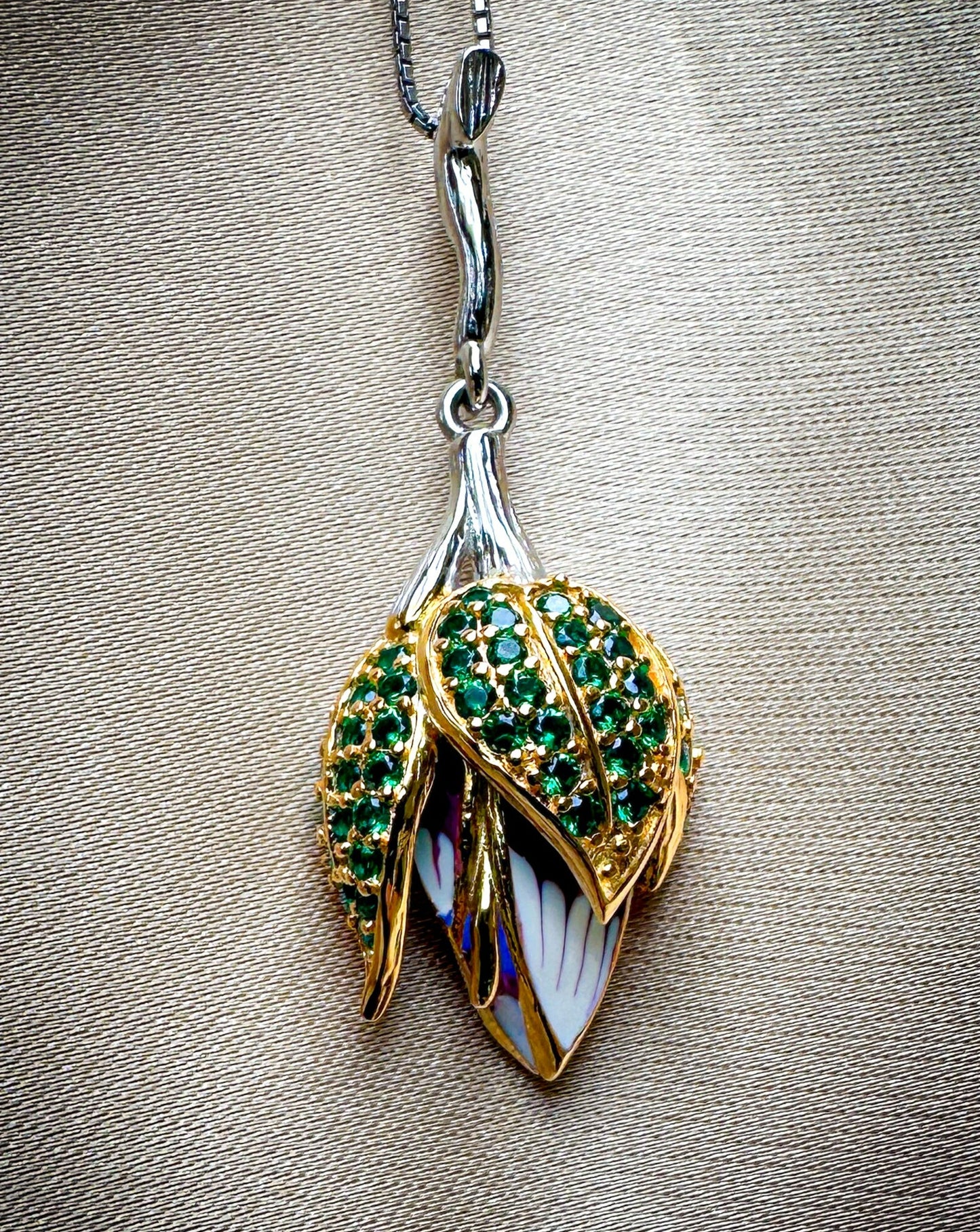 Tulip Pendant