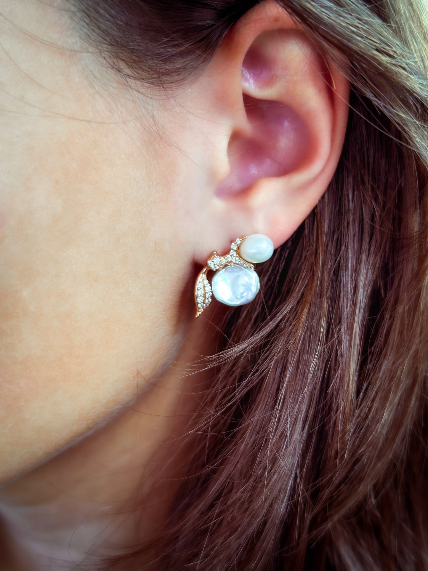 Baroque Pearl Rose Gold Earrings