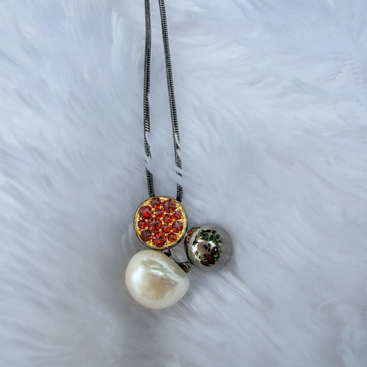 Pearl Bloom Pendant