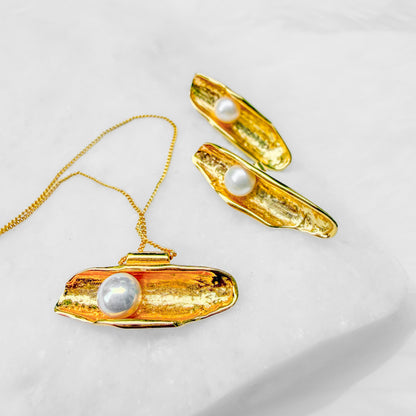 Treasured Pearl Earrings