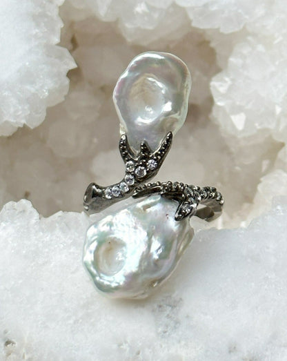 Baroque Pearl Black Silver Ring