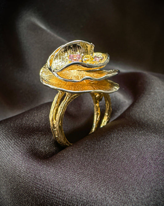 Swirling Gold Ring