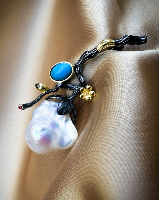 Baroque Pearl Brooch / Pendant