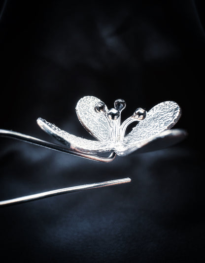 Silver Flower Earrings