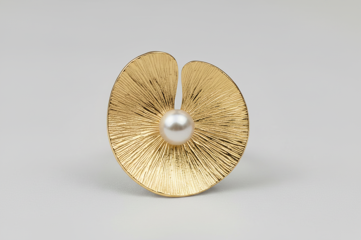 Pearl Lily Pad Ring