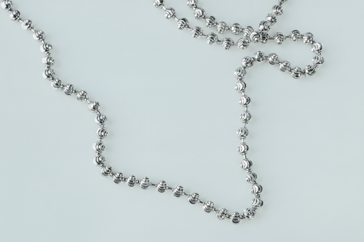 Dancing Light Necklace Chain