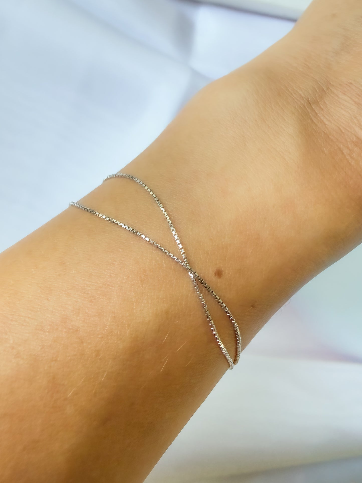 Simple silver chain